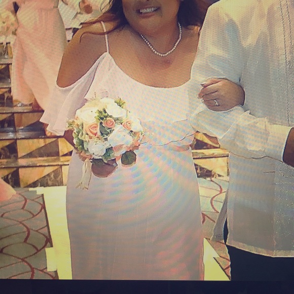 Dresses & Skirts - Blush pink, cold shoulder dress (size 16)